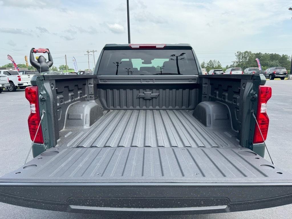 new 2025 Chevrolet Silverado 1500 car, priced at $51,880