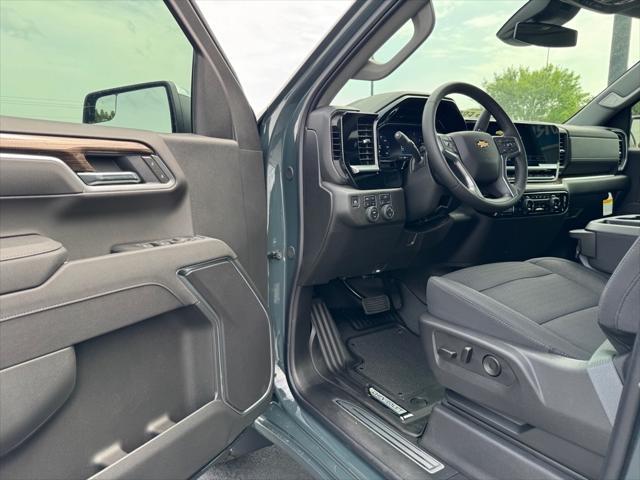 new 2025 Chevrolet Silverado 1500 car, priced at $51,630