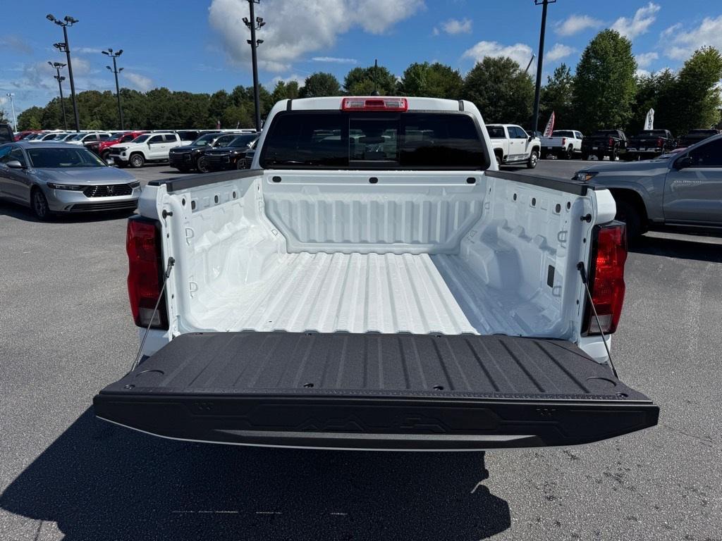 new 2026 Chevrolet Colorado car, priced at $30,640