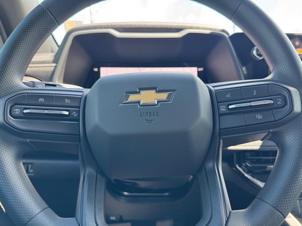 new 2026 Chevrolet Colorado car, priced at $30,640