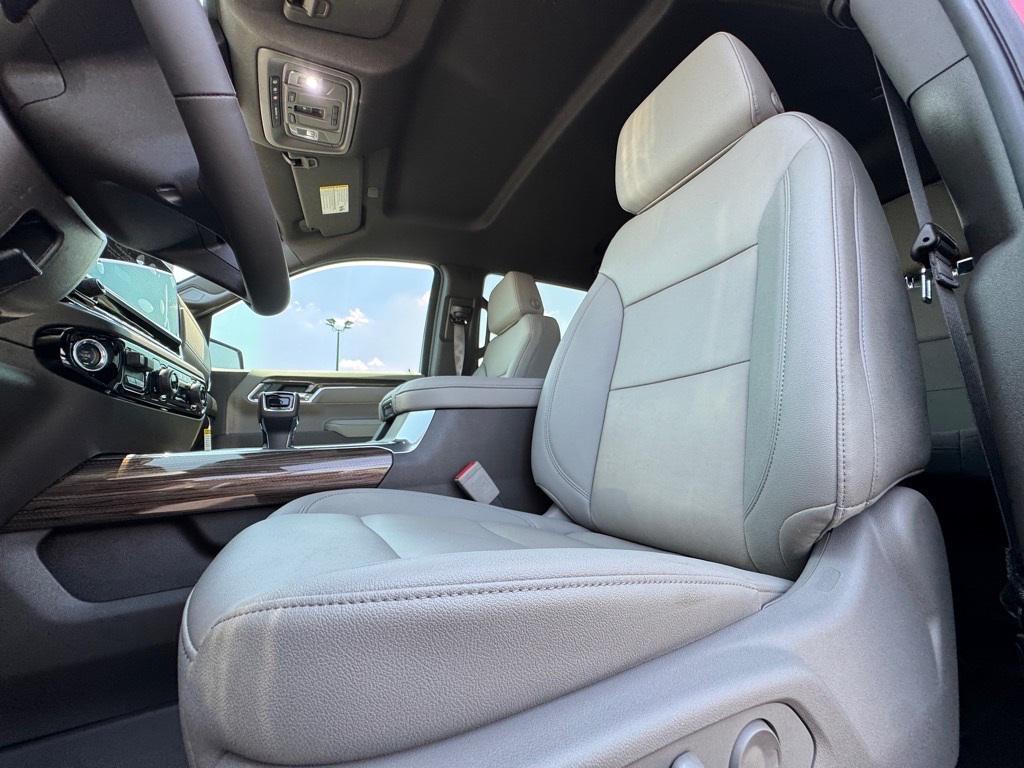 new 2025 Chevrolet Silverado 1500 car, priced at $51,420