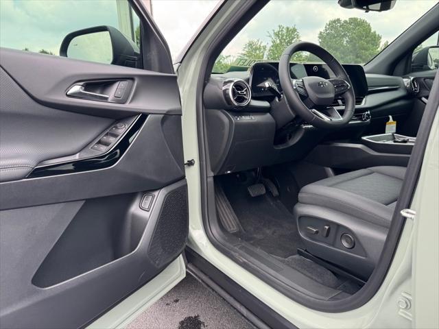 new 2026 Chevrolet Equinox car, priced at $33,635