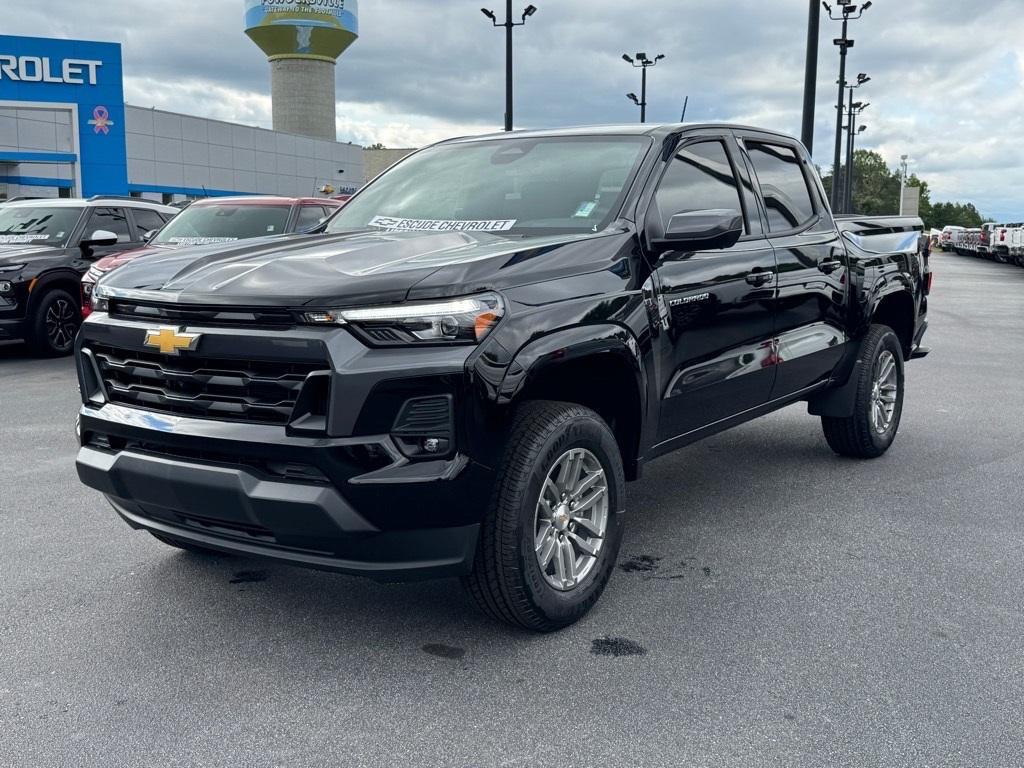 new 2026 Chevrolet Colorado car, priced at $36,665