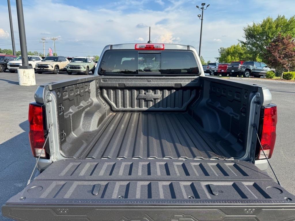 new 2025 Chevrolet Colorado car, priced at $32,970