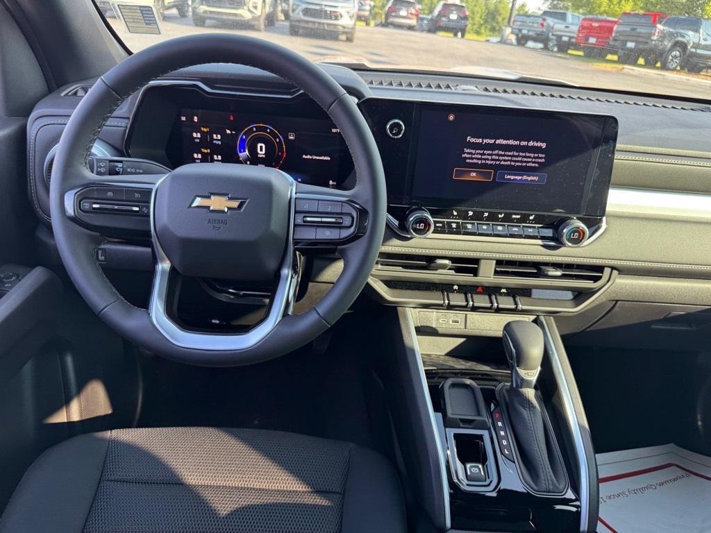 new 2025 Chevrolet Colorado car, priced at $32,970
