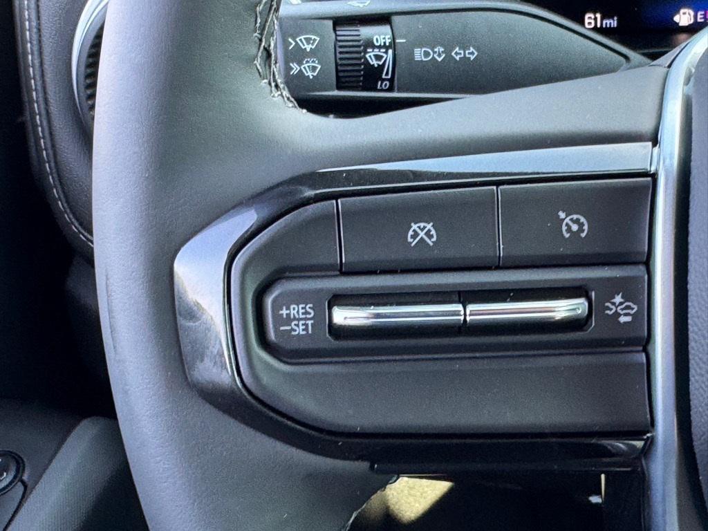 new 2025 Chevrolet Colorado car, priced at $32,970