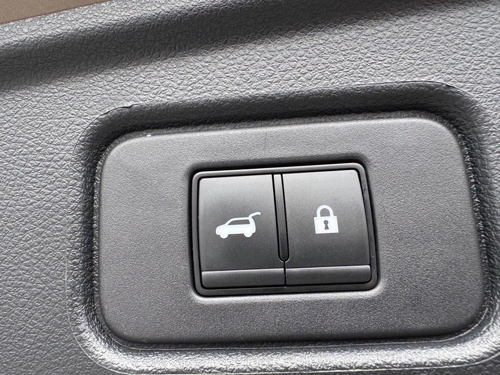 used 2023 Nissan Pathfinder car, priced at $36,862