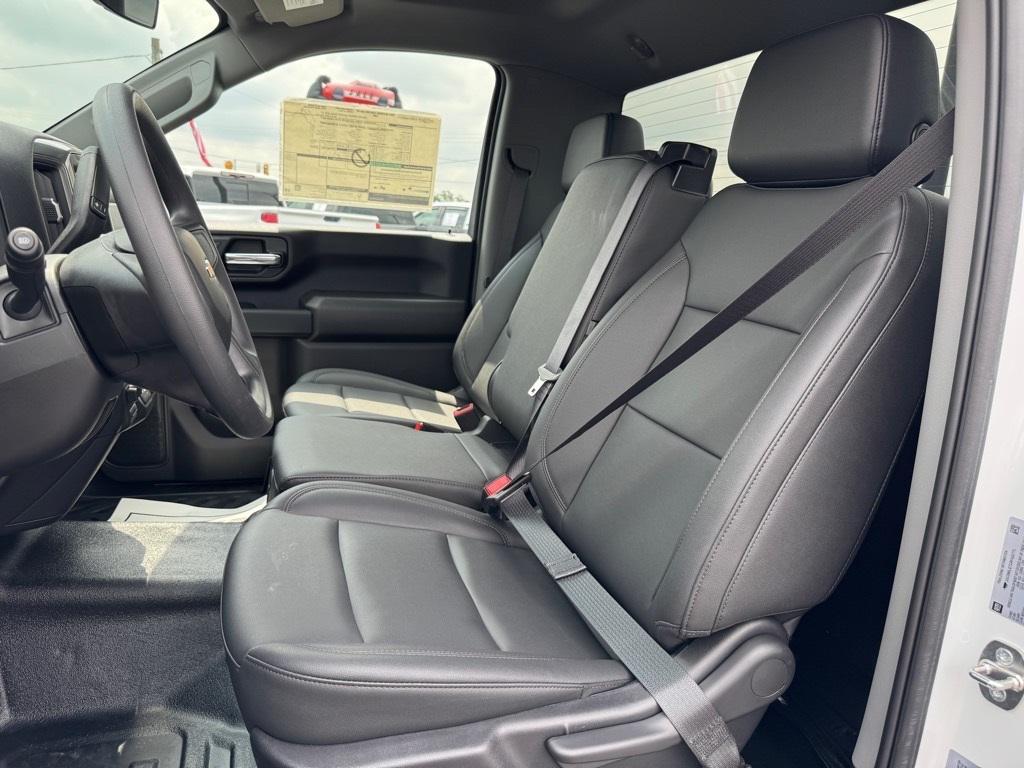 new 2024 Chevrolet Silverado 2500 car, priced at $40,860