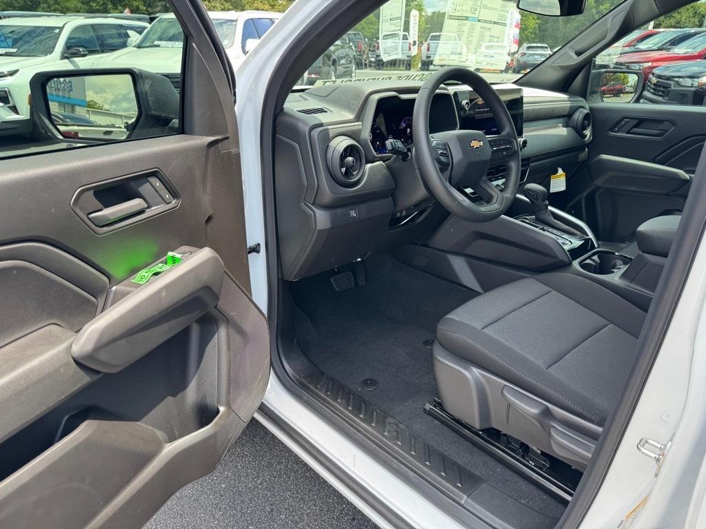 new 2026 Chevrolet Colorado car, priced at $30,640