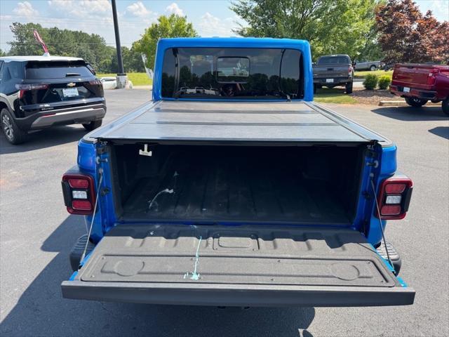 used 2021 Jeep Gladiator car, priced at $38,862