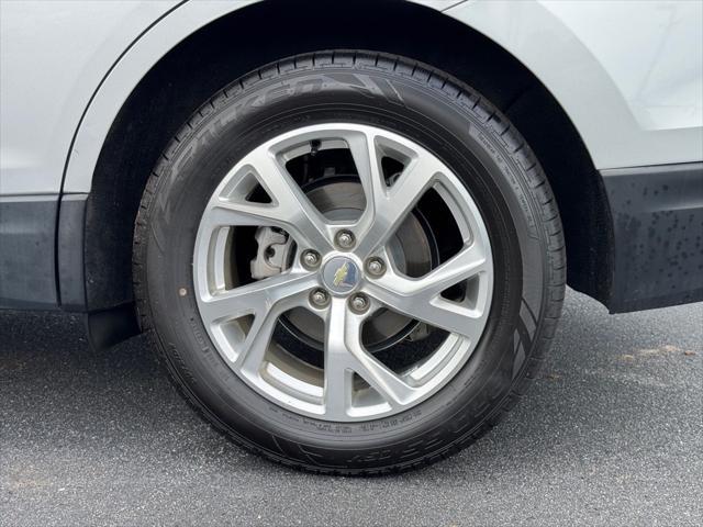 used 2021 Chevrolet Equinox car, priced at $21,862