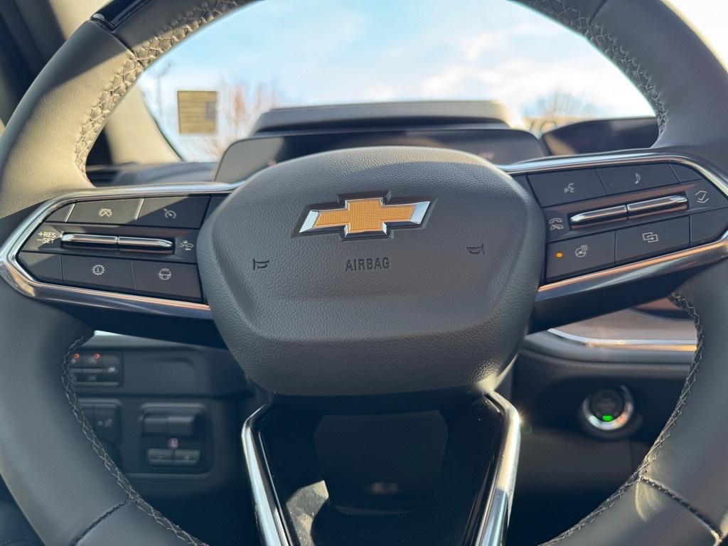 new 2025 Chevrolet Suburban car, priced at $92,725