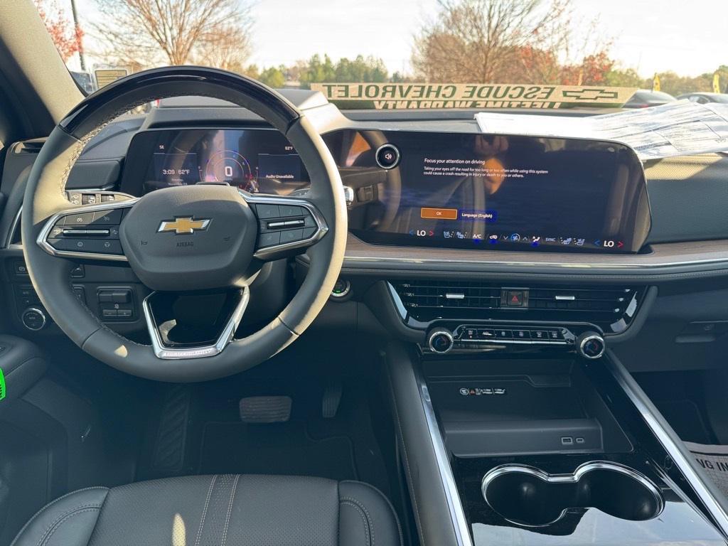 new 2025 Chevrolet Suburban car, priced at $92,725