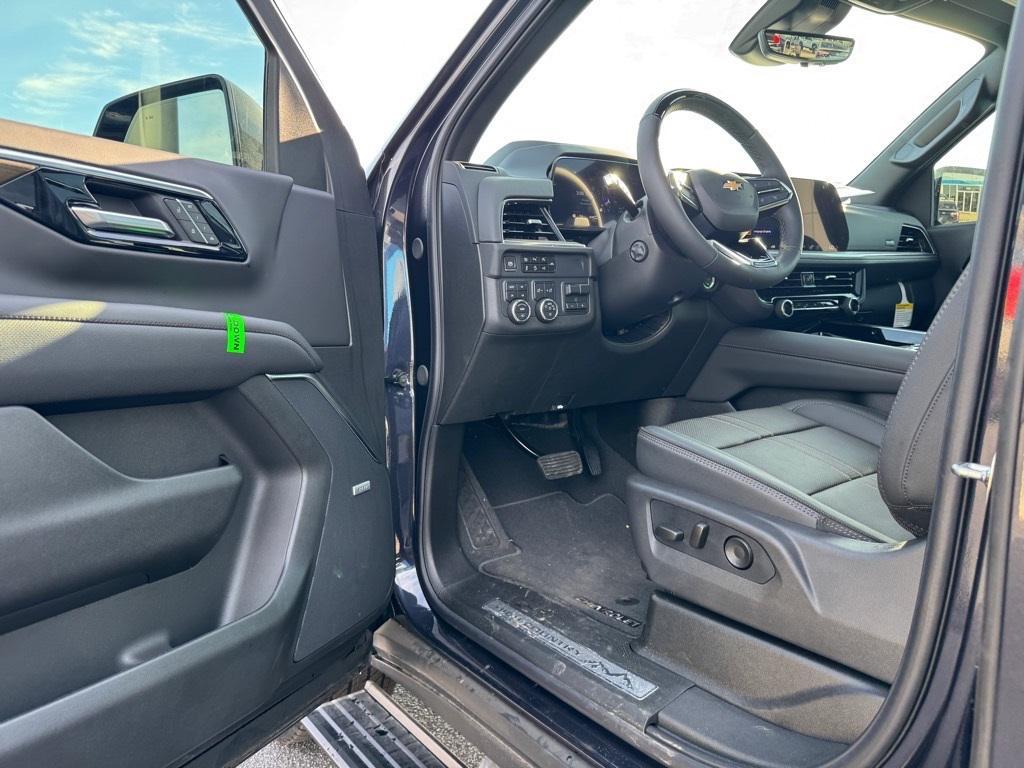 new 2025 Chevrolet Suburban car, priced at $92,725
