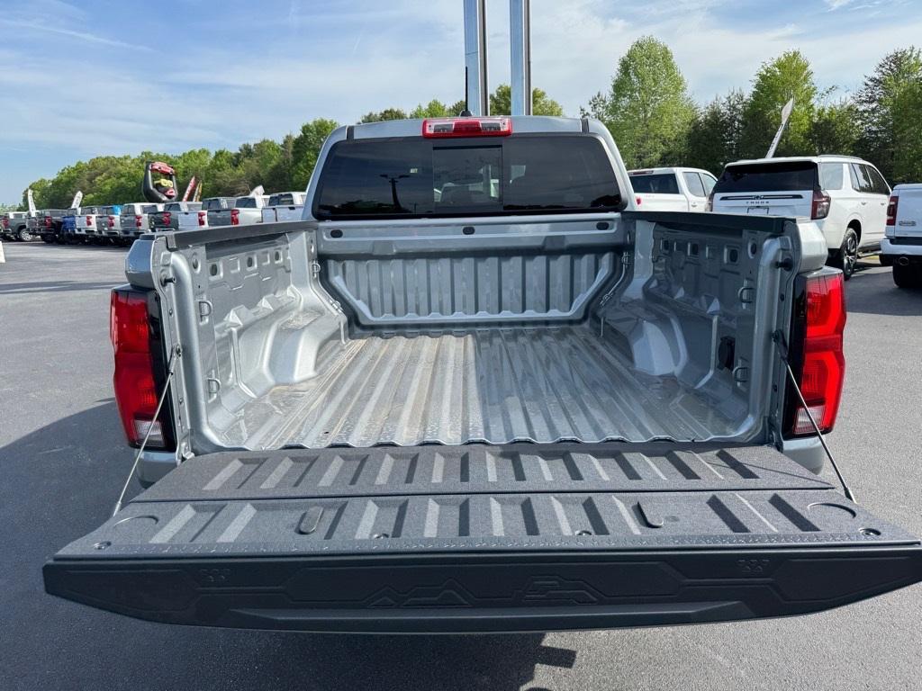 new 2025 Chevrolet Colorado car, priced at $35,965
