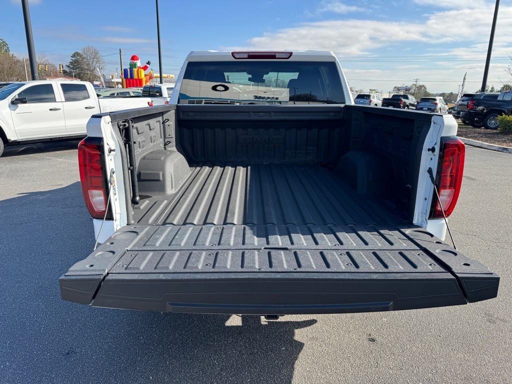 used 2023 GMC Sierra 1500 car, priced at $44,000