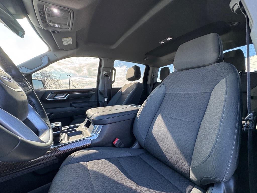 used 2023 GMC Sierra 1500 car, priced at $44,000