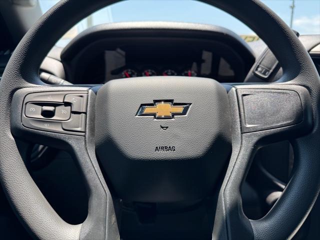 new 2025 Chevrolet Silverado 1500 car, priced at $40,130