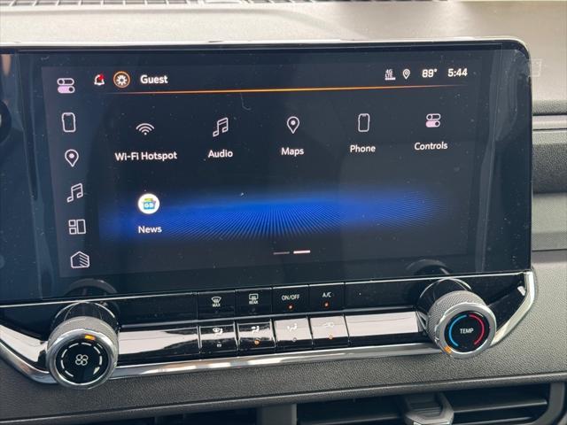 new 2025 Chevrolet Colorado car, priced at $31,215