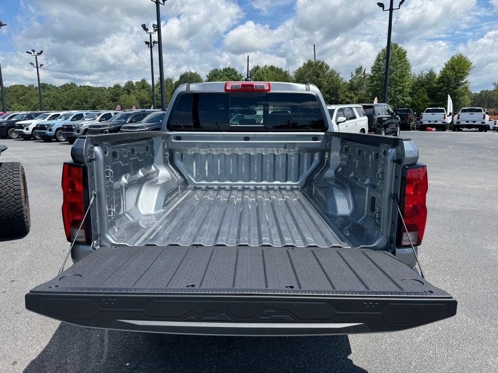 new 2026 Chevrolet Colorado car, priced at $30,640