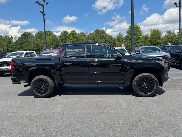 new 2025 Chevrolet Colorado car, priced at $30,740