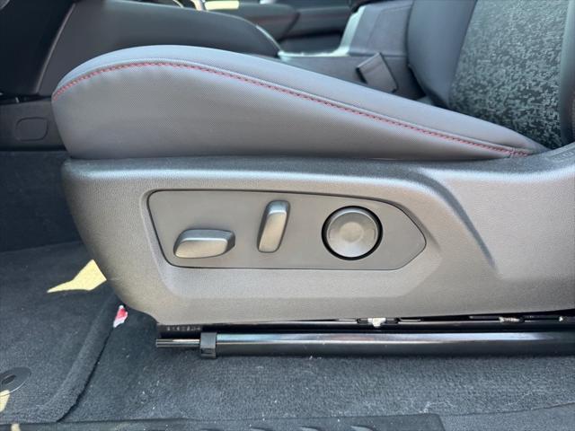 new 2024 Chevrolet Colorado car, priced at $40,880