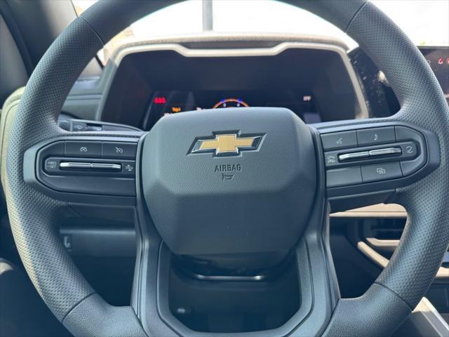 new 2025 Chevrolet Colorado car, priced at $30,740