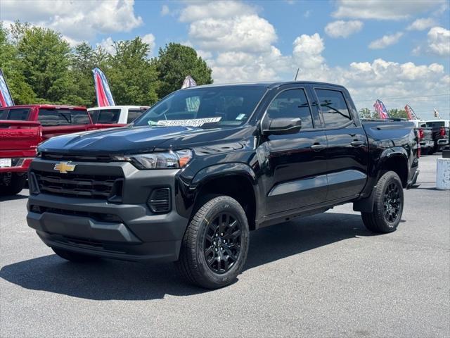 new 2025 Chevrolet Colorado car, priced at $30,740