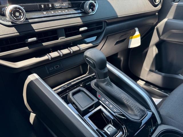 new 2025 Chevrolet Colorado car, priced at $30,740