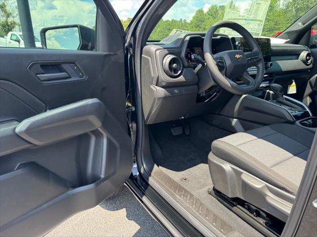 new 2025 Chevrolet Colorado car, priced at $30,740