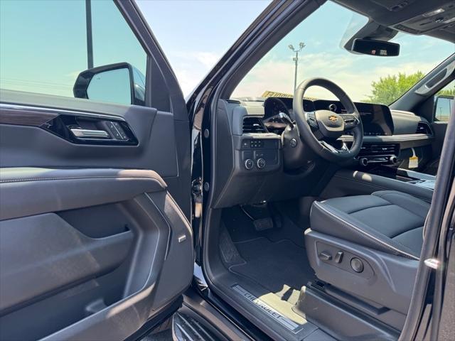 new 2025 Chevrolet Suburban car, priced at $77,999