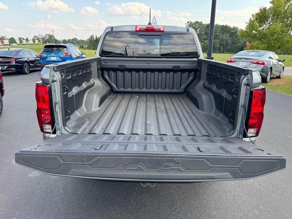 new 2026 Chevrolet Colorado car, priced at $30,515
