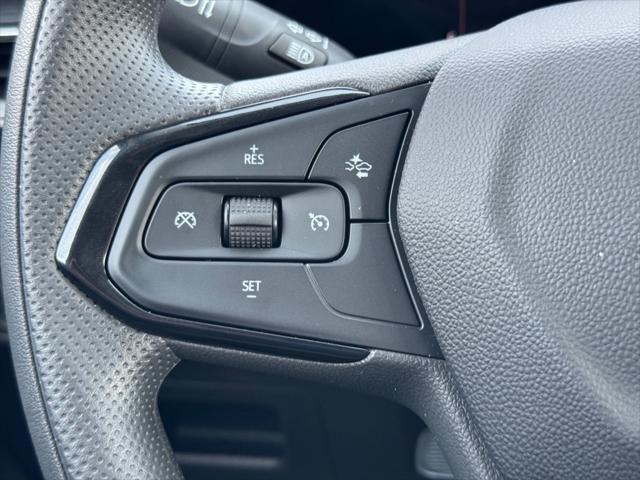 new 2025 Chevrolet TrailBlazer car, priced at $23,990