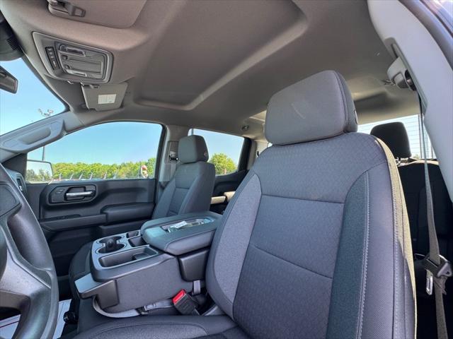 new 2024 Chevrolet Silverado 1500 car, priced at $40,700