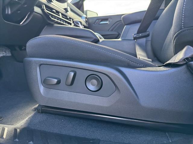 new 2024 Chevrolet Colorado car, priced at $34,425