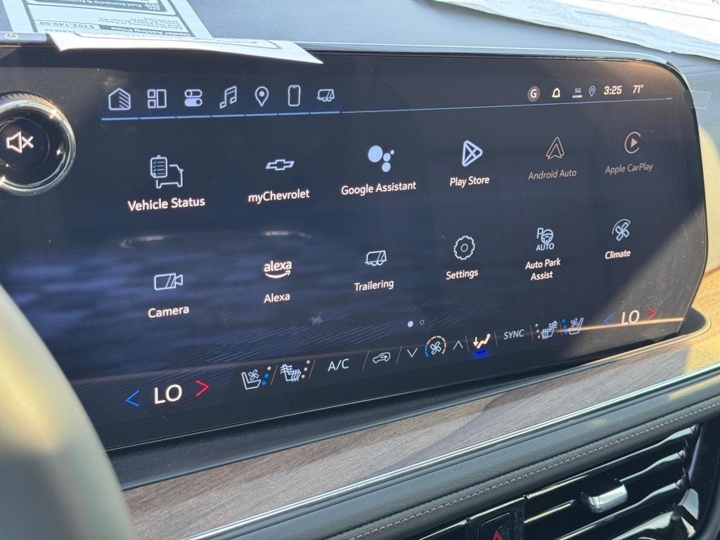 new 2025 Chevrolet Suburban car, priced at $92,150