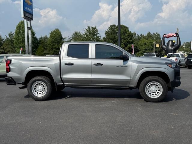 new 2025 Chevrolet Colorado car, priced at $30,070