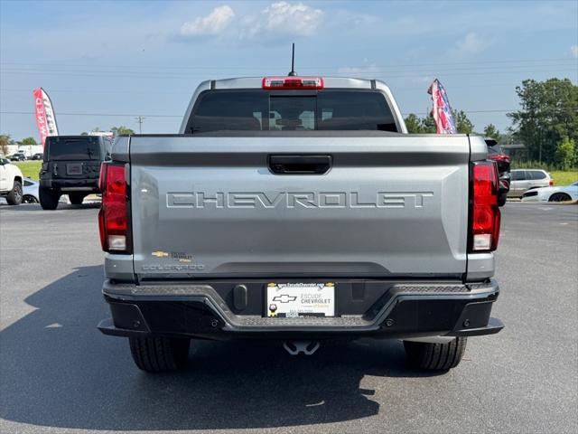 new 2025 Chevrolet Colorado car, priced at $30,070
