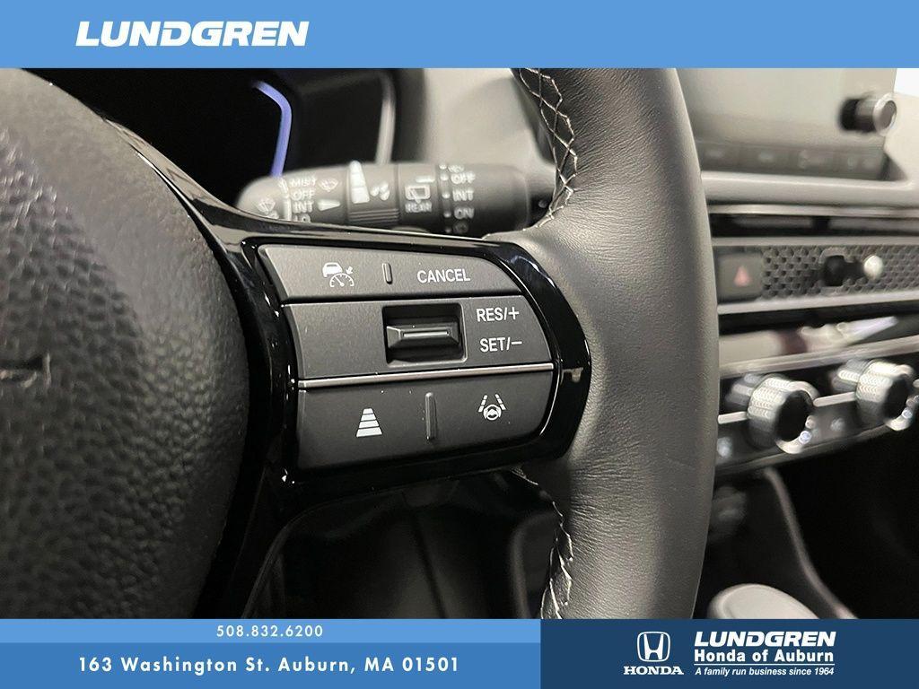 new 2025 Honda Civic Hybrid car, priced at $31,300