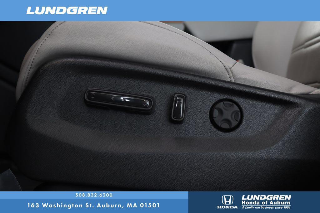 used 2017 Honda CR-V car, priced at $18,831