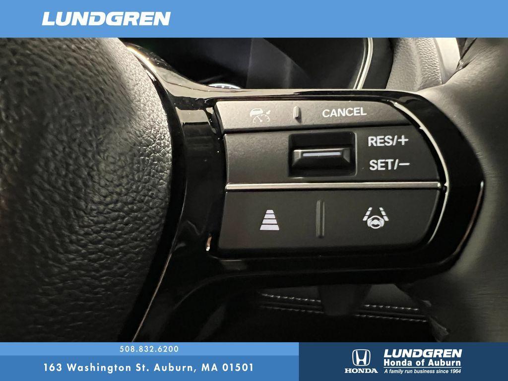 new 2025 Honda Pilot car, priced at $47,050