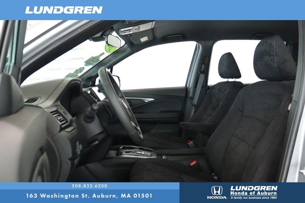 used 2022 Honda Pilot car, priced at $31,997