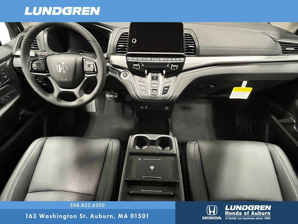 new 2026 Honda Odyssey car, priced at $45,320