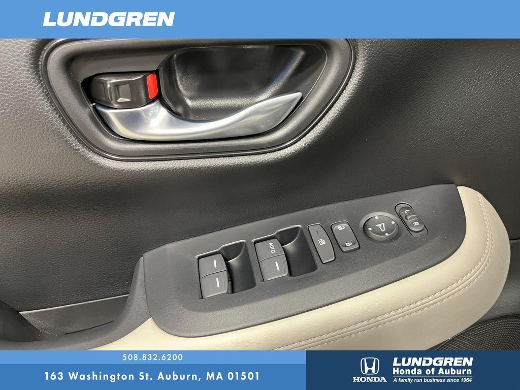 new 2026 Honda HR-V car, priced at $29,095
