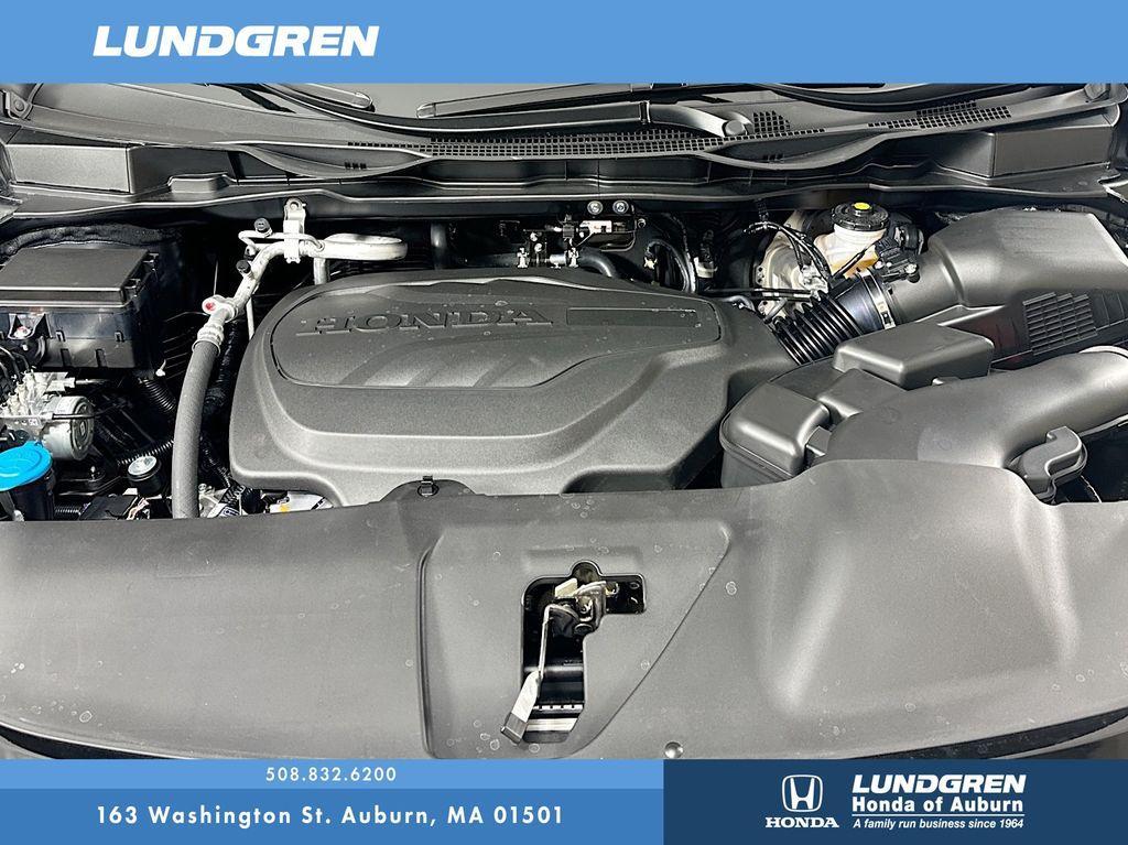 new 2025 Honda Odyssey car, priced at $44,820