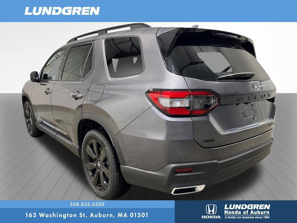 new 2025 Honda Pilot car, priced at $56,030