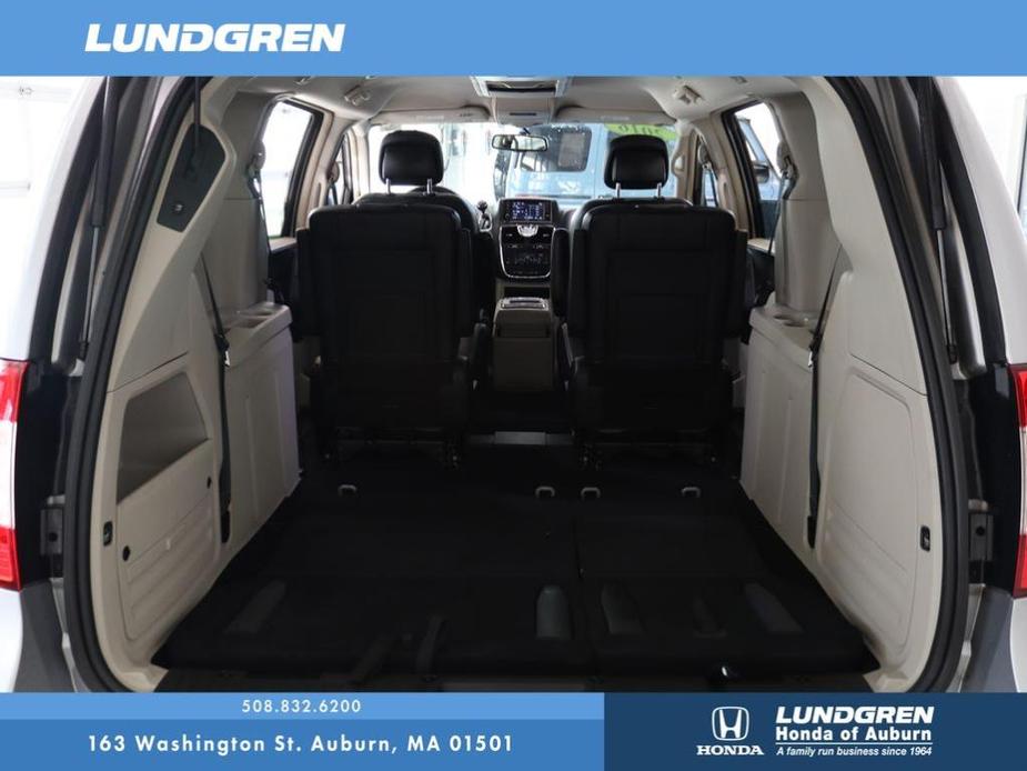 used 2016 Chrysler Town & Country car, priced at $9,321