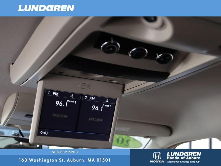 used 2016 Chrysler Town & Country car, priced at $9,321