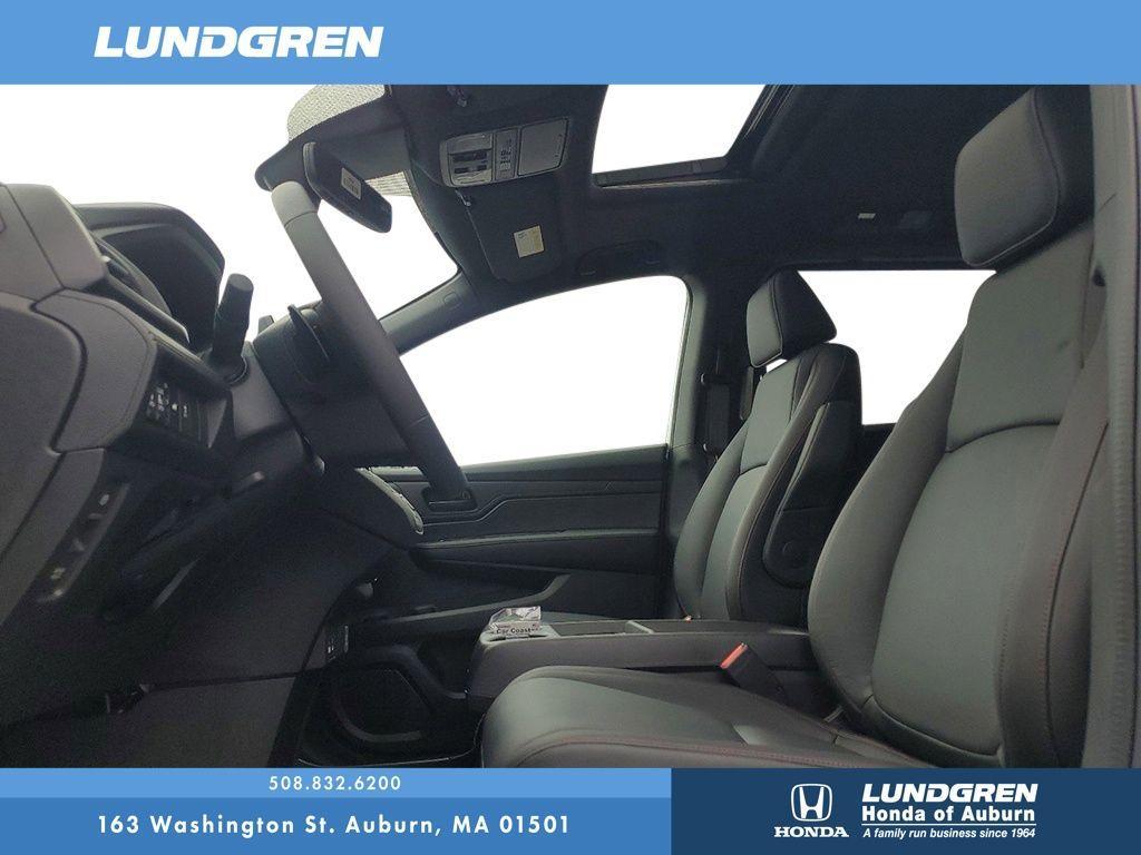 new 2025 Honda Odyssey car, priced at $44,820