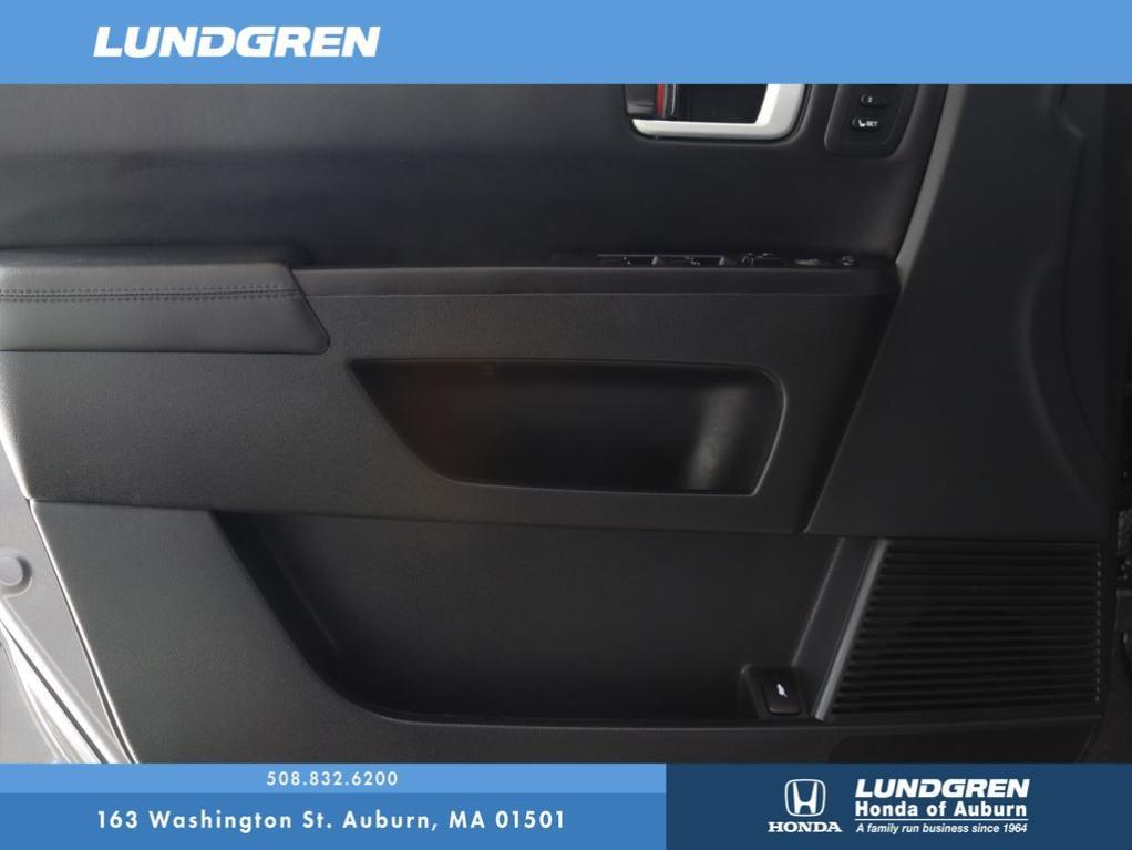 used 2015 Honda Pilot car, priced at $10,921